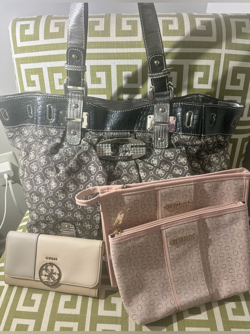 Guess Authentic Vintage Y2K-era Monogram Shoulder Bag Bundle